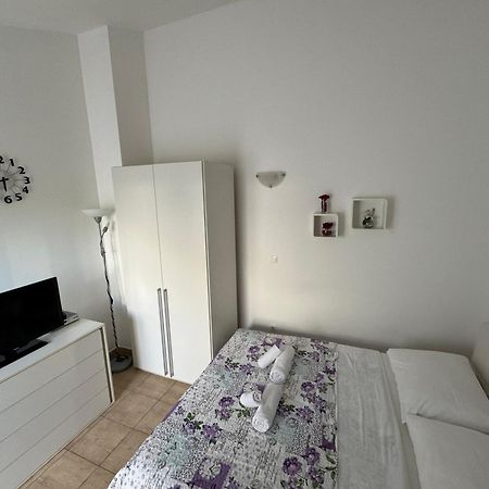 Apartment Nina 스타리그라드 파클레니차 외부 사진